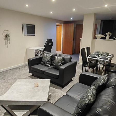 Paramount City View Swindon Exteriör bild